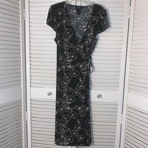 BCBG Maxazria Floral Print wrap dress